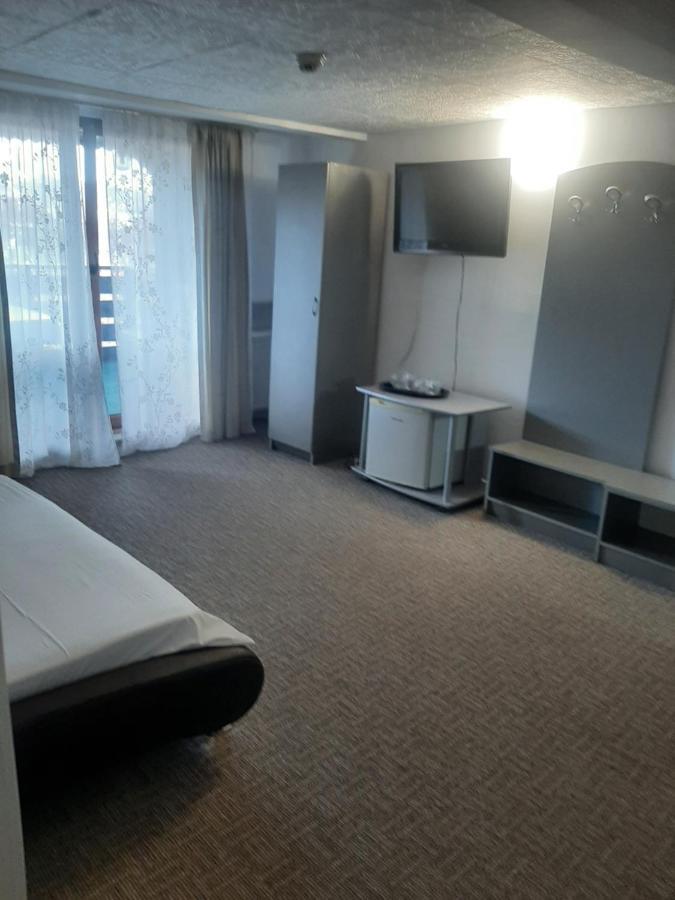 Casa Anemyra Hotel Négyfalu Kültér fotó