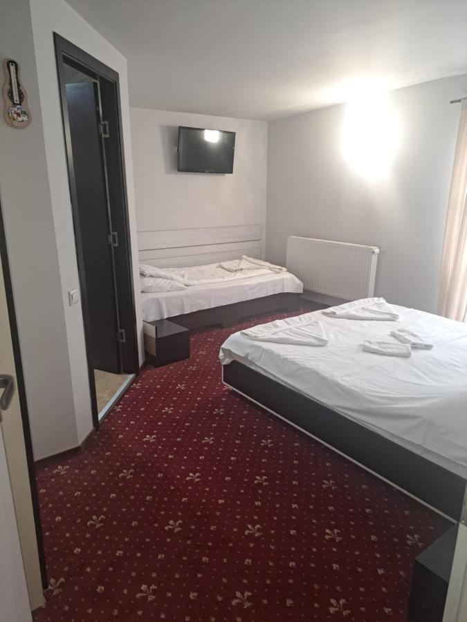 Casa Anemyra Hotel Négyfalu Kültér fotó