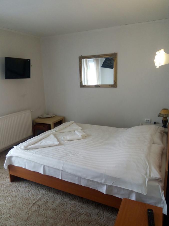 Casa Anemyra Hotel Négyfalu Kültér fotó