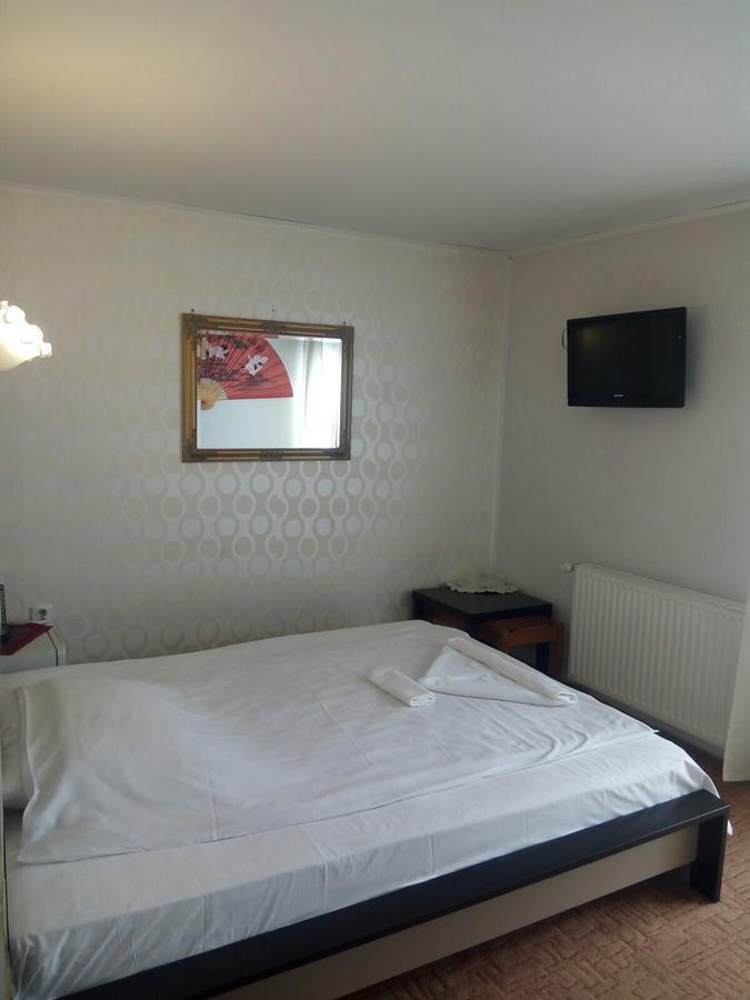 Casa Anemyra Hotel Négyfalu Kültér fotó